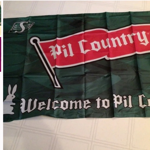 CFL SASKATCHEWAN ROUGHRIDERS flag - Picture 2 of 2
